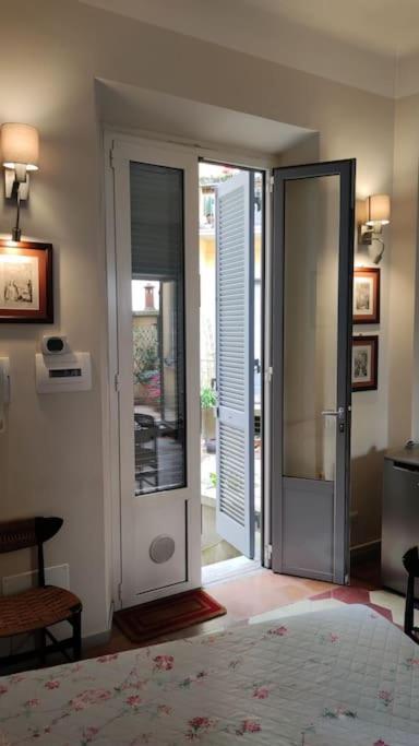 Apartmán Monolocale Intimo Con Terrazzino Milán Exteriér fotografie